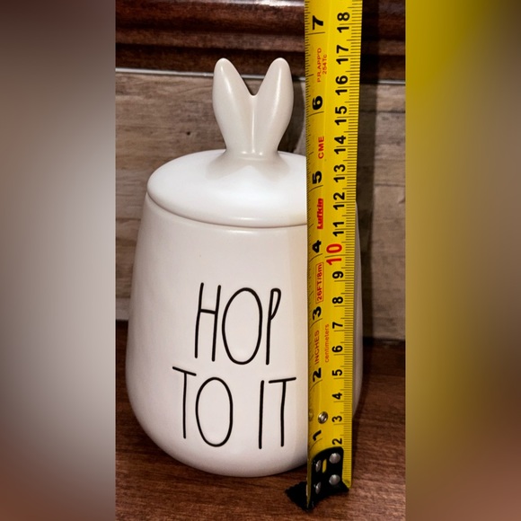 Super Cute 🥰 Rae Dunn - Spring/ Easter Storage Container 🫙 Hop To It  - NEW - Picture 5 of 5